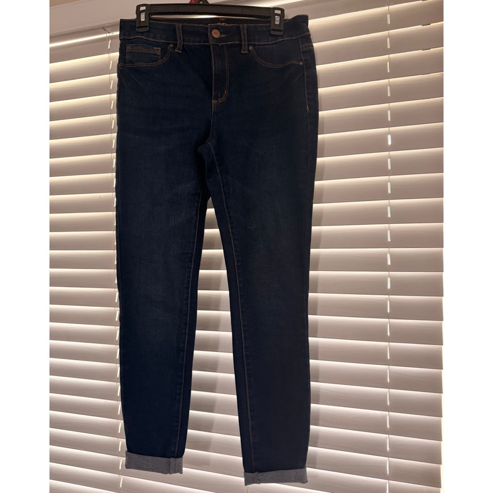 Jones New York Essex Skinny Jeans Dark Wash - Size 6